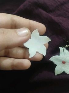 White Flower Earrings with Red Gem