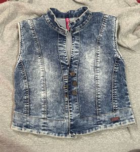 DENIM VEST