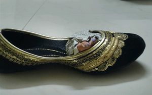 Black Gold Bellies Ballerinas Flats