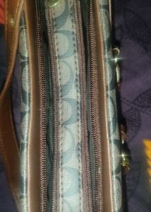 Stylish Shoulder Bag with Buckle Detail