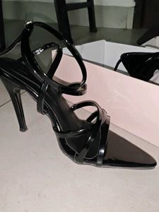 Chic Black Strappy Stiletto Heels