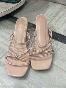 Chic Strappy Block Heel Sandals