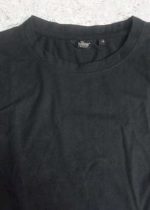 WoMen's Black T-Shirt