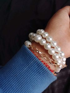 Elegant Pearl Necklace &amp; Earring Set