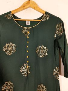 Dark Green Kurta Set(Women's)