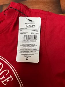 SHEIN NEW WITH TAG Crop T-Shirt