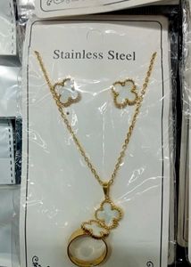 any 2 anti turnish pendant, earrings and ring