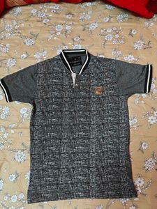 Stylish Men's Textured Polo T-Shirt