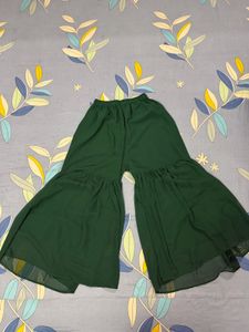 Elegant Green Embroidered Kurta Set