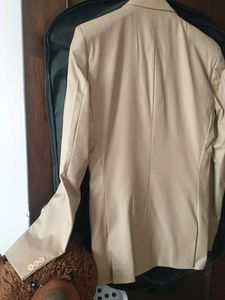 brand new👌📣42 &amp;32Classic Tan Suit for Sale