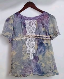 Floral Print Lace-Trimmed Top