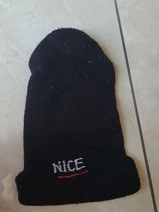 Combo of 2 woollen caps