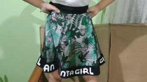 Girls Floral Print Skirt.