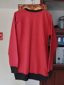 117.Red  Sweatshirt(pullover)