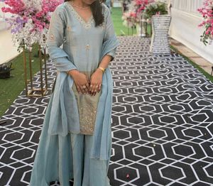 Embroidered zardozi work kurta set palazzo