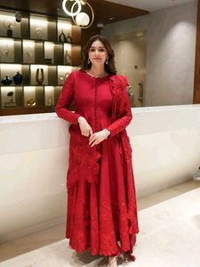 Stunning Red Embroidered Kurta Set with Dupatta