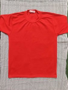 classic red t
