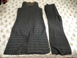 Stylish Sleeveless Printed Black Kurta with pant