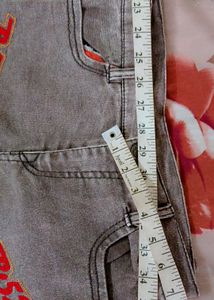 Stylish Grey Jeans with Graphic Print