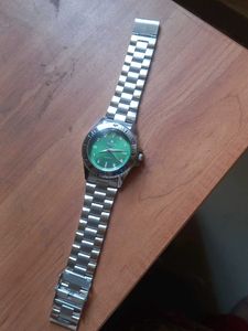 Rolex Stylish Green Dial Watch