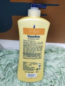 Vaseline Deep Moisture Lotion