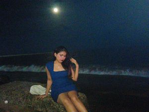 one peace blue dress