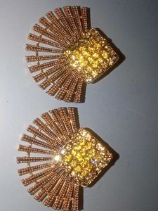 Sparkling Gold Toned Earrings