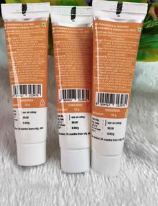 The Derma Co 1% Hyaluronic Sunscreen Aqua Gel SPF