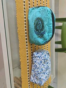 Set of 2 Cute Floral Pouches