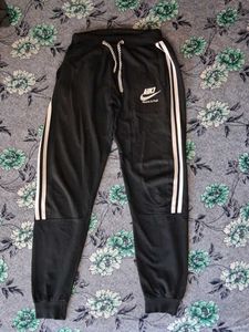 Nike Track & Field Joggers