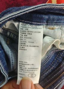 Authentic HOLLISTER california Ripped Skinny Jeans