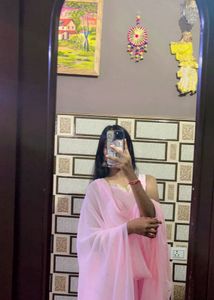 Elegant Pink anarkali Suit chuni