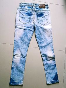 Stylish Ripped Acid Wash Jeans