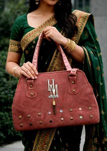 Stylish Rose Pink Colour Handbag 👜