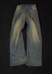 Distressed Wide Leg Jeans-