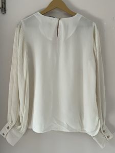Elegant White Pleated Sleeve Top