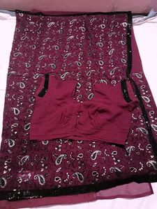 Elegant Paisley Saree