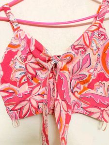 pinteresty zudio Pink Floral Tie-Front Crop Top🌸