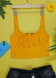 Berskhka Crop Top