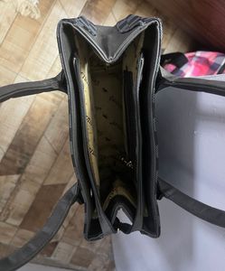 Handbag/ Shoulder bag