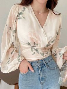 Dazy Floral wrap Top with Puff Sleeves