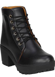 Chic Black Ankle Boots