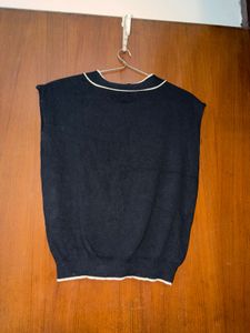 Chic black Sleeveless Top