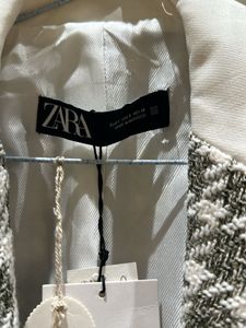 Zara Crop blazer