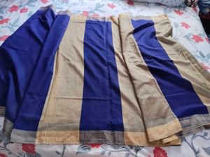 Handloom Cotton Blue Saree with Golden Border✨🔥