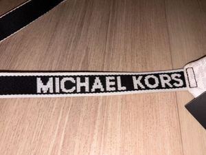Micheal Kors Crossbody Bag