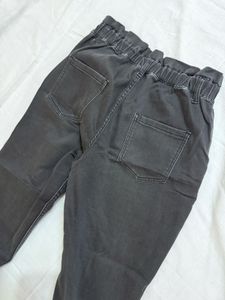 Chic High-Waisted Black Denim Jeans