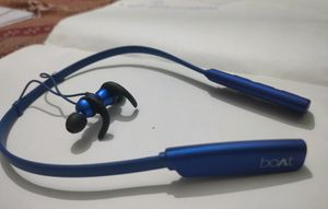 boAt Rockerz 235v2, not New, Slightly Used, Worth Rs.1500 New Online