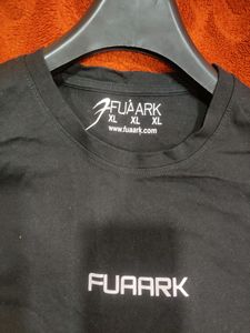 FUARARK Black Long Sleeve Tee