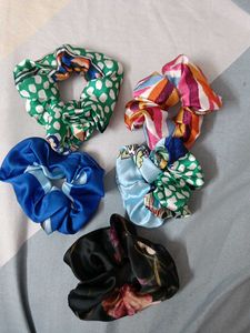 Colorful Scrunchie Set of 5